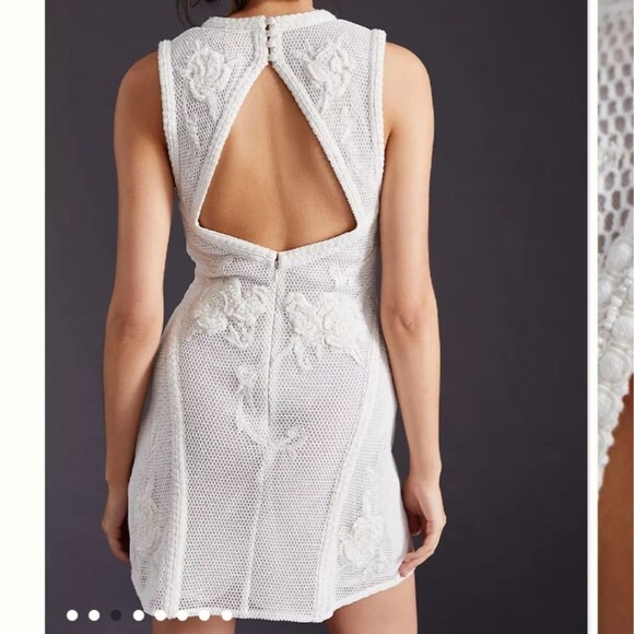 Not So Serious by Pallavi Mohan Deep V-Neck Mini Dress Sleeveless White Small - Picture 3 of 15